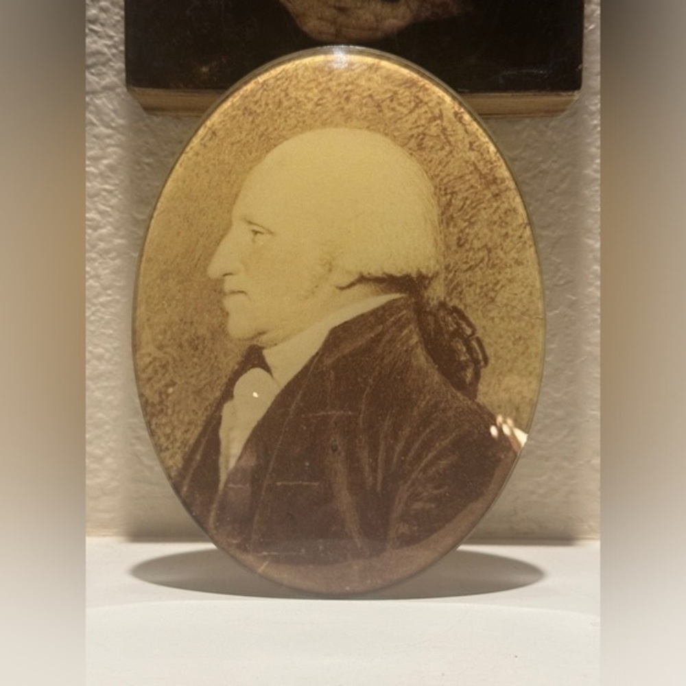 John Derian Oval 18th Century Portrait Plate‎